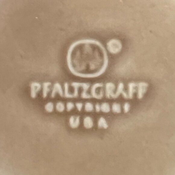 Set of 2 vintage Pfaltzgraff Folk Art Earth-tone and Blue Stoneware Cups / Mugs - Picture 11 of 11